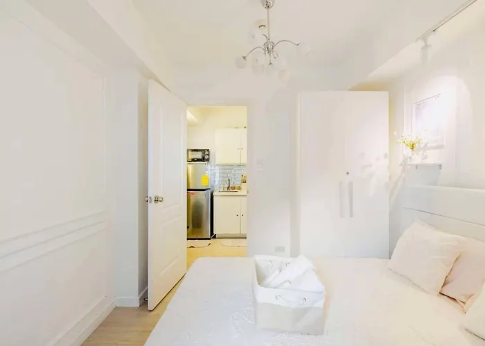 Apartment Staycation At Long