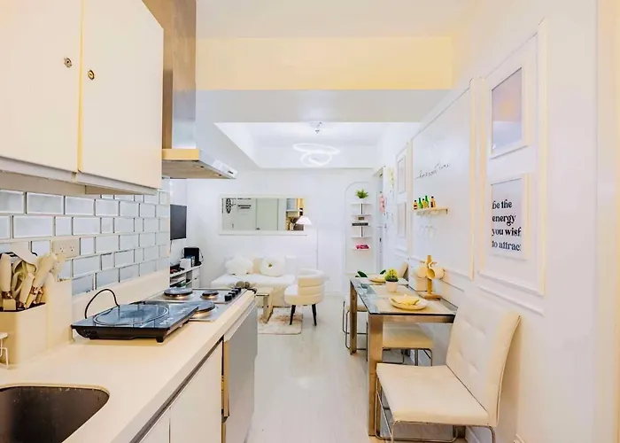 Apartment Staycation At Long