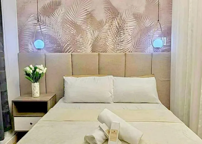 Staycation At Long Apartment Manila